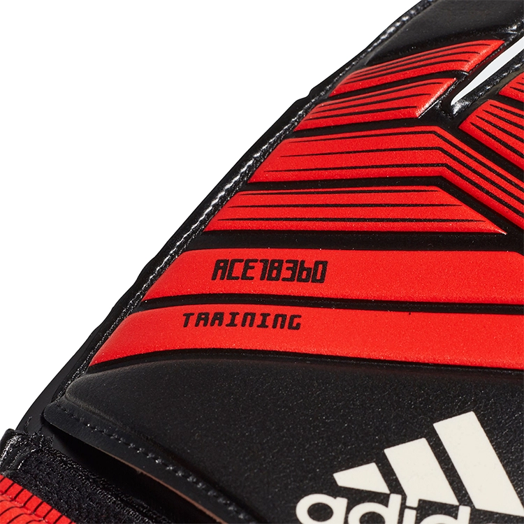Перчатки вратарские Adidas Predator Train