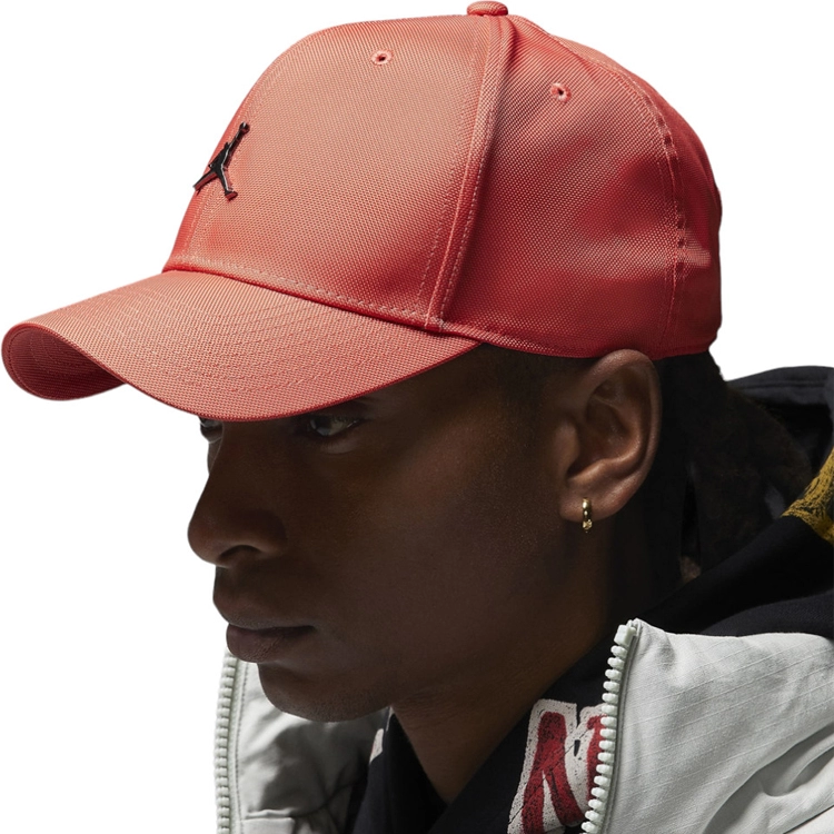 Chipiu Nike J RISE CAP S CB MTL JM