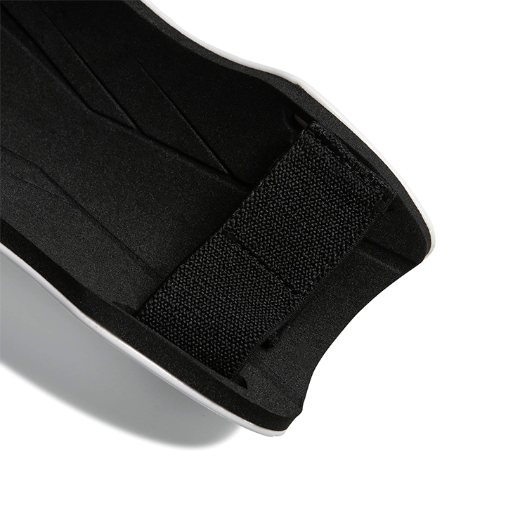 Scuturi Adidas TIRO SG TRN