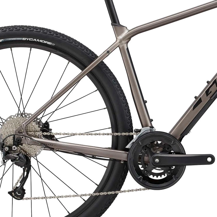 Bicicleta Aventure Giant ToughRoad SLR 2