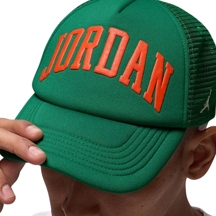 Кепка Nike JAN JORDAN FOAM TRUCKER HAT