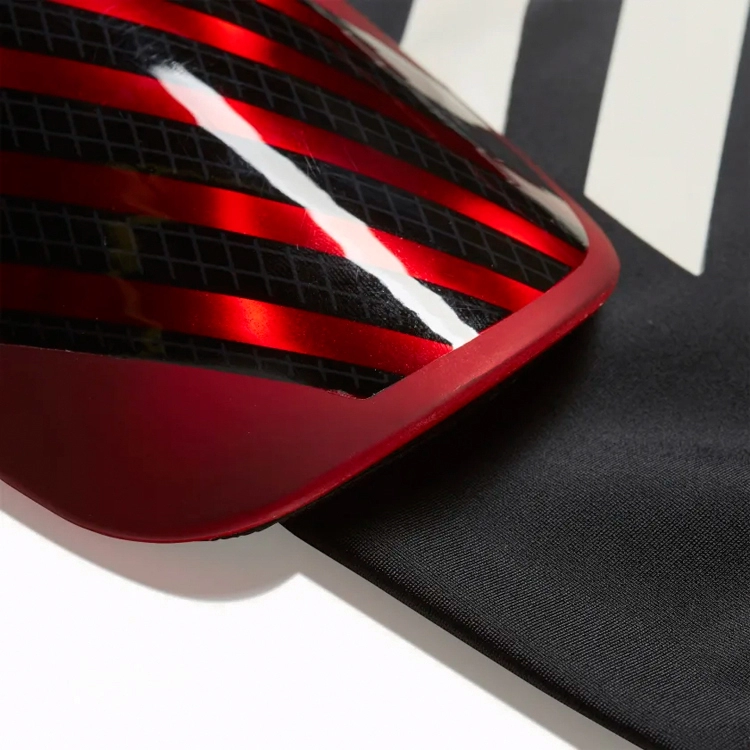 Футбольные щитки Adidas X PRO