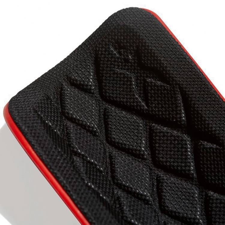 Футбольные щитки Adidas X PRO
