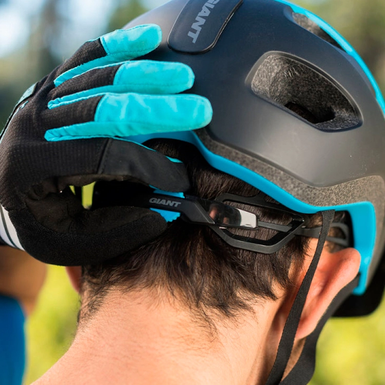 Casca de bicicleta Giant ROOST MATTE