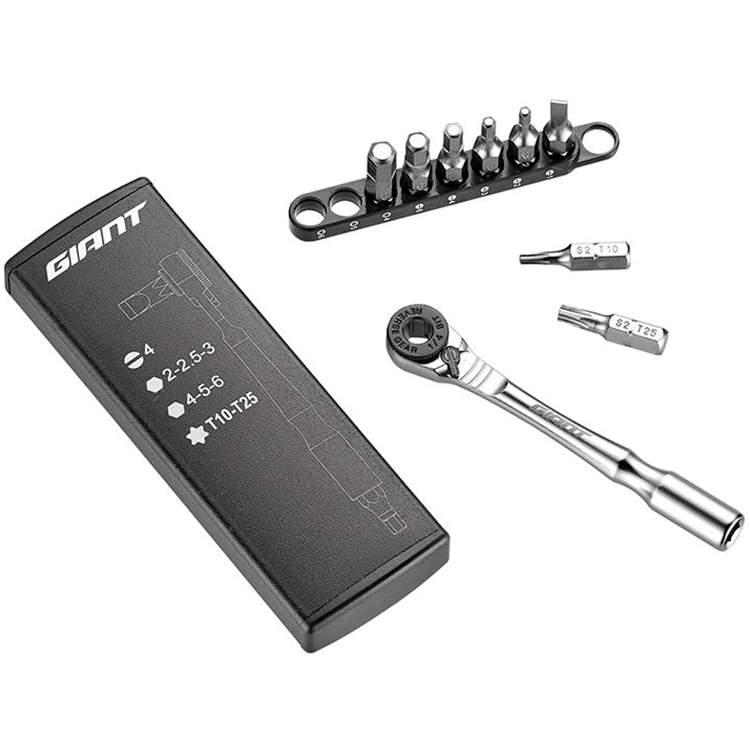 Набор инструментов Giant MULTITOOL WITH RATCHET