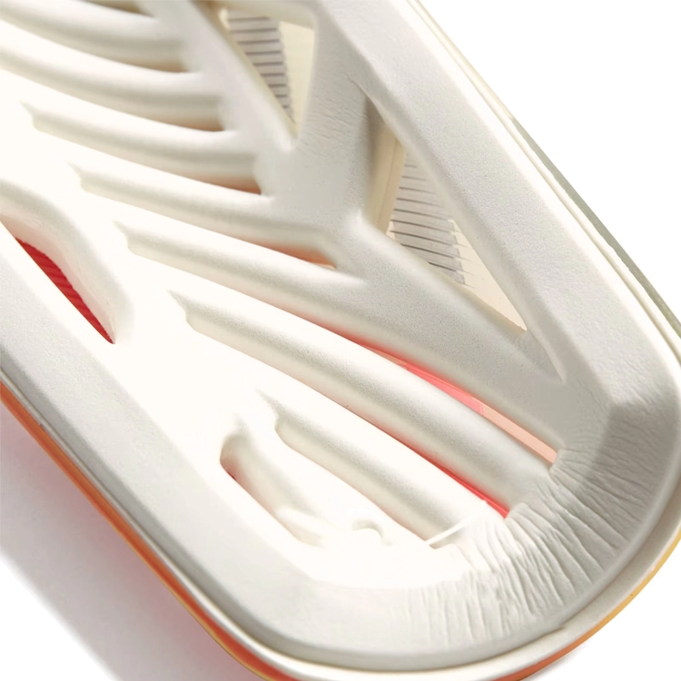 Футбольные щитки Adidas TIRO SG LGE