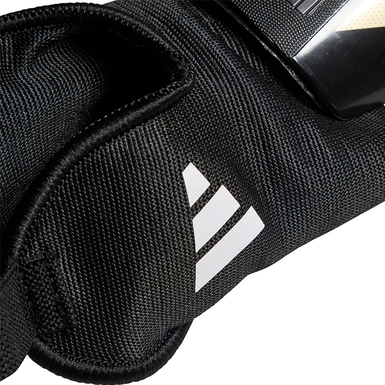 Футбольные щитки Adidas TIRO SHIN GUARDS